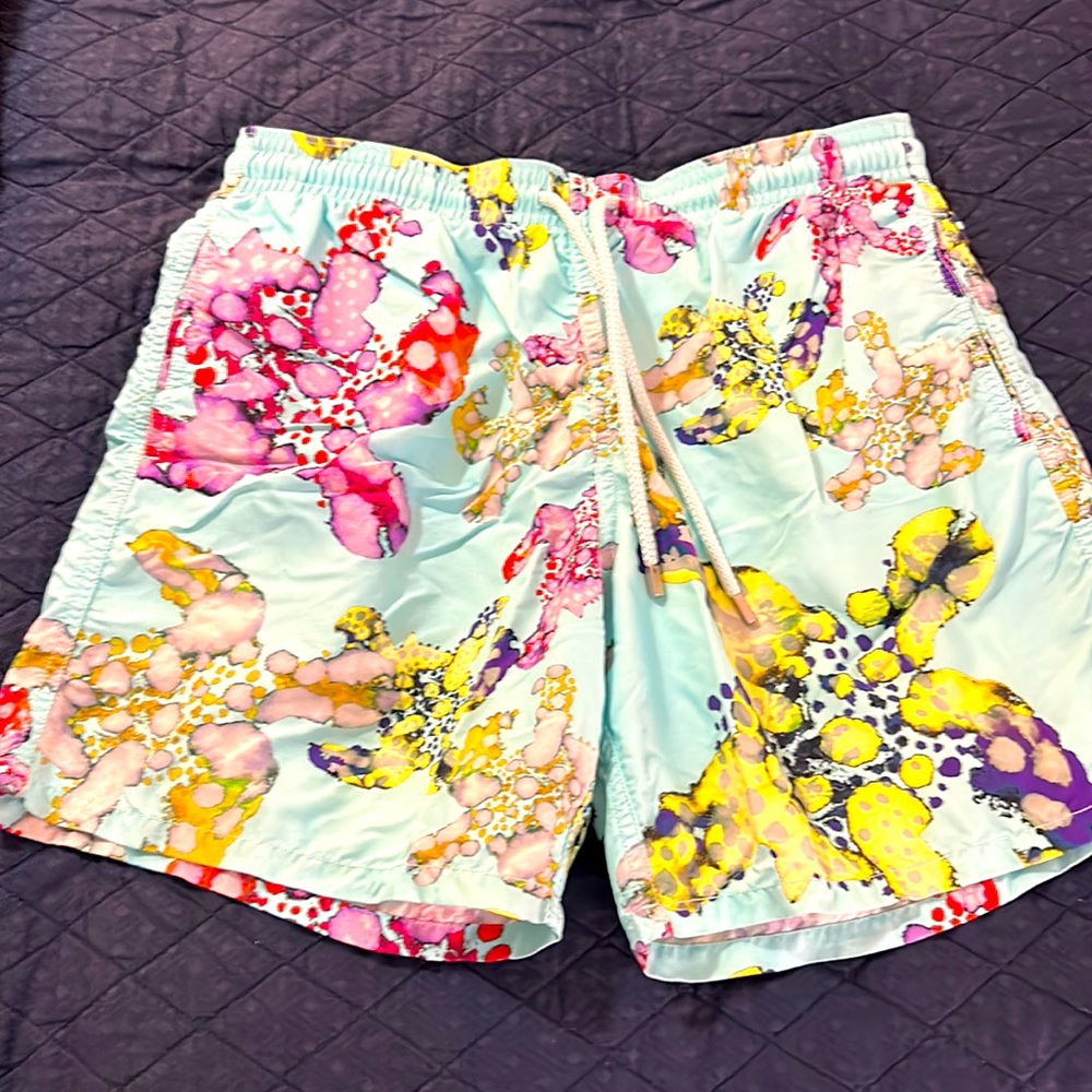 Men’s Vileberquin baiting suit.